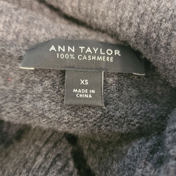 Ann Taylor Gray Turtleneck Cashmere Sweater Dress - Picture 8 of 8